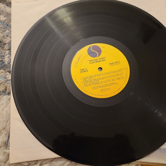 Fleetwood Mac Vintage Years 2 lps in pristine condition - Picture 2 of 14